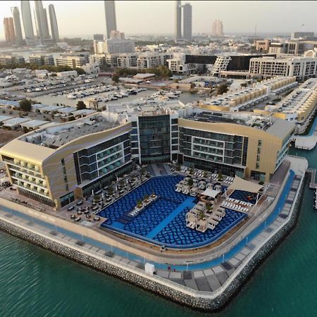 Royal M Hotel Abu Dhabi By Gewan Exterior foto